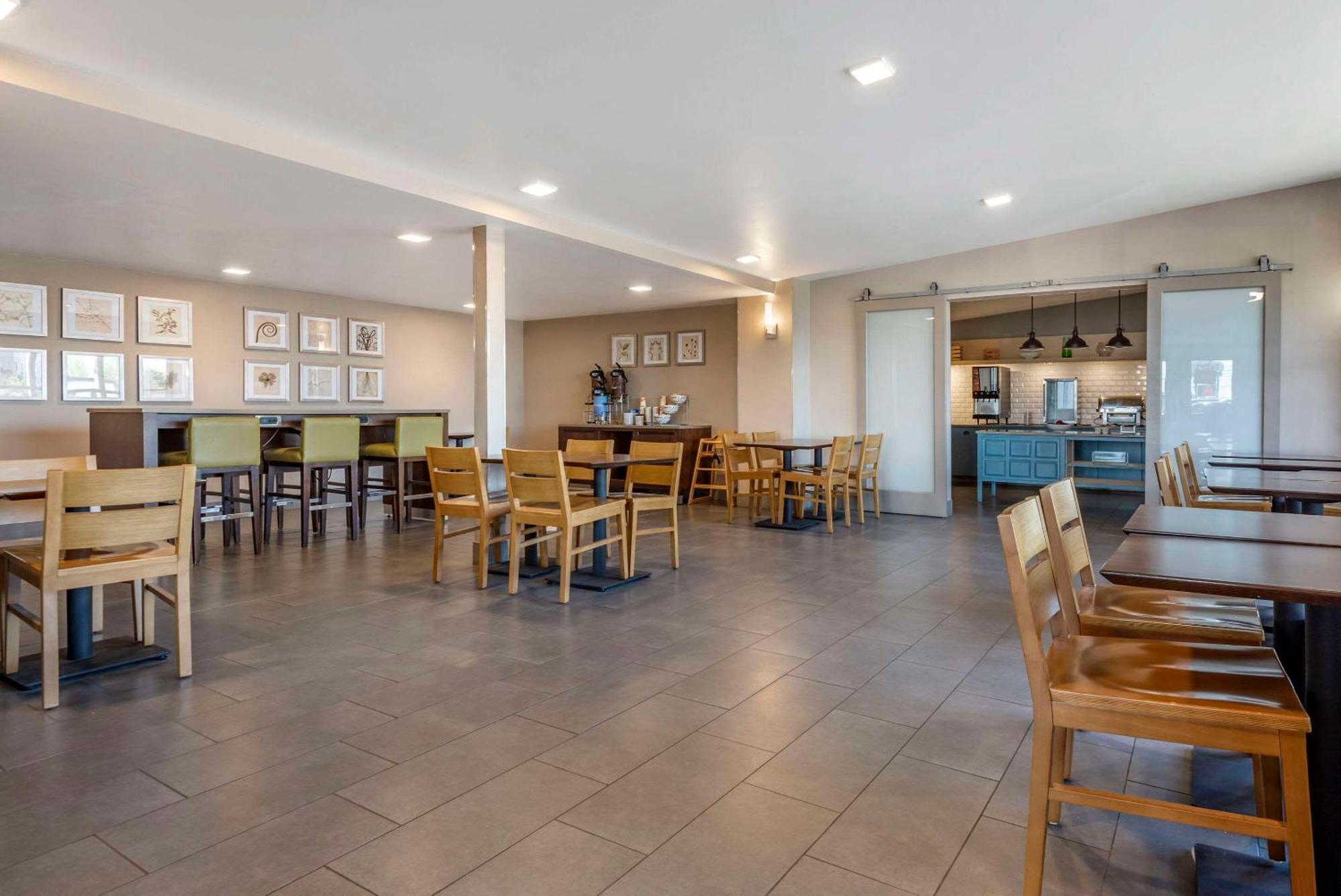 Comfort Inn & Suites Liverpool - Syracuse North Ngoại thất bức ảnh